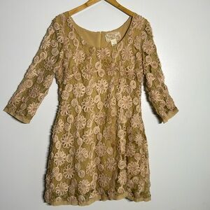 Vintage Inspired Floral Lace Dress